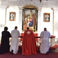 GALERII | Kõpu Peetri kirikus taaspühitseti restaureeritud altarisein ja eriline maal