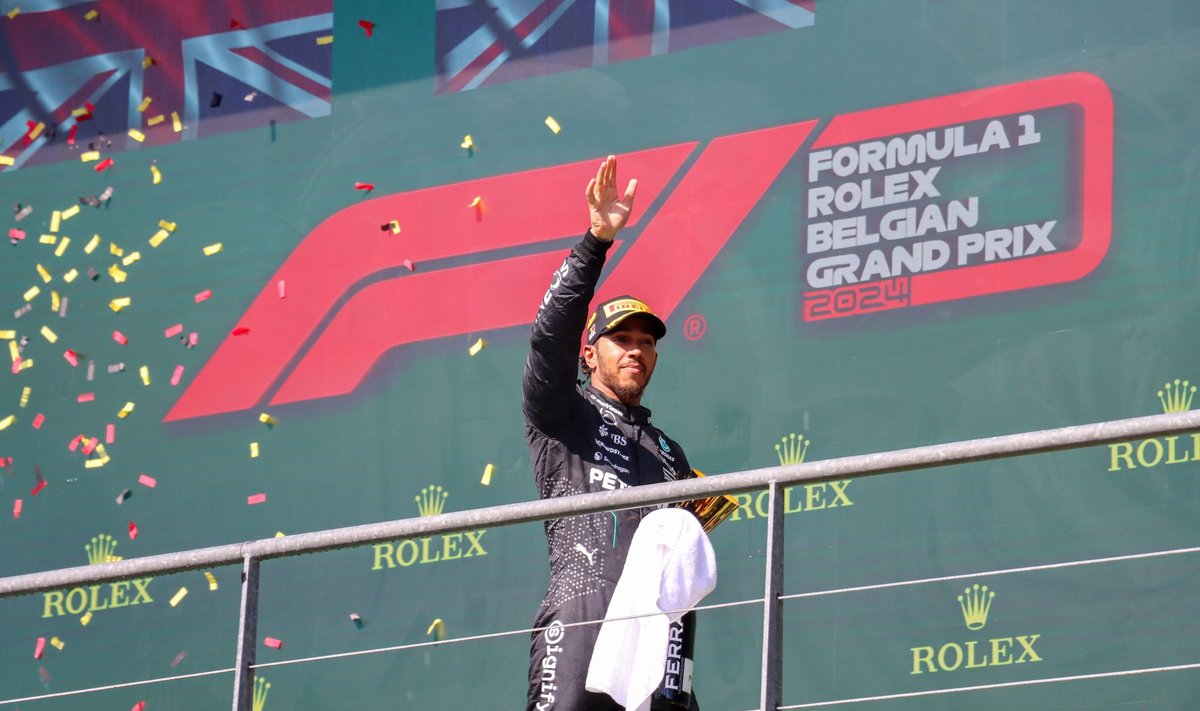 Lewis Hamilton kerkis lõpuks Belgia GP võitjaks.