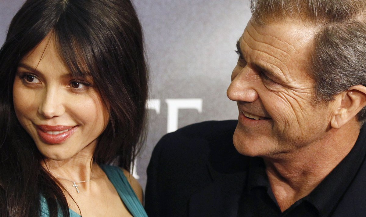 File photo of actor Mel Gibson and Oksana Grigorieva at the Spanish premiere of the film "Edge of Darkness" in Madrid