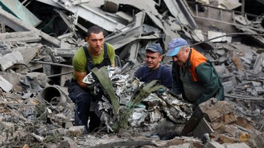 OTSEBLOGI | Zalužnõi: Venemaa ründas öösel Ukrainat 43 tiibraketiga, millest õhutõrje hävitas 36