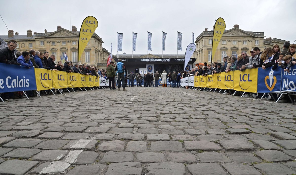 Pariis-Roubaix ja munakivisillutis paeluvad publikut