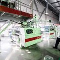Hiidlaste perefirma miljoniinvesteering: EstPak Plastik hakkab täna Saku vallas avatud tehases taaskasutatud plastpudelitest toidupakendeid tootma