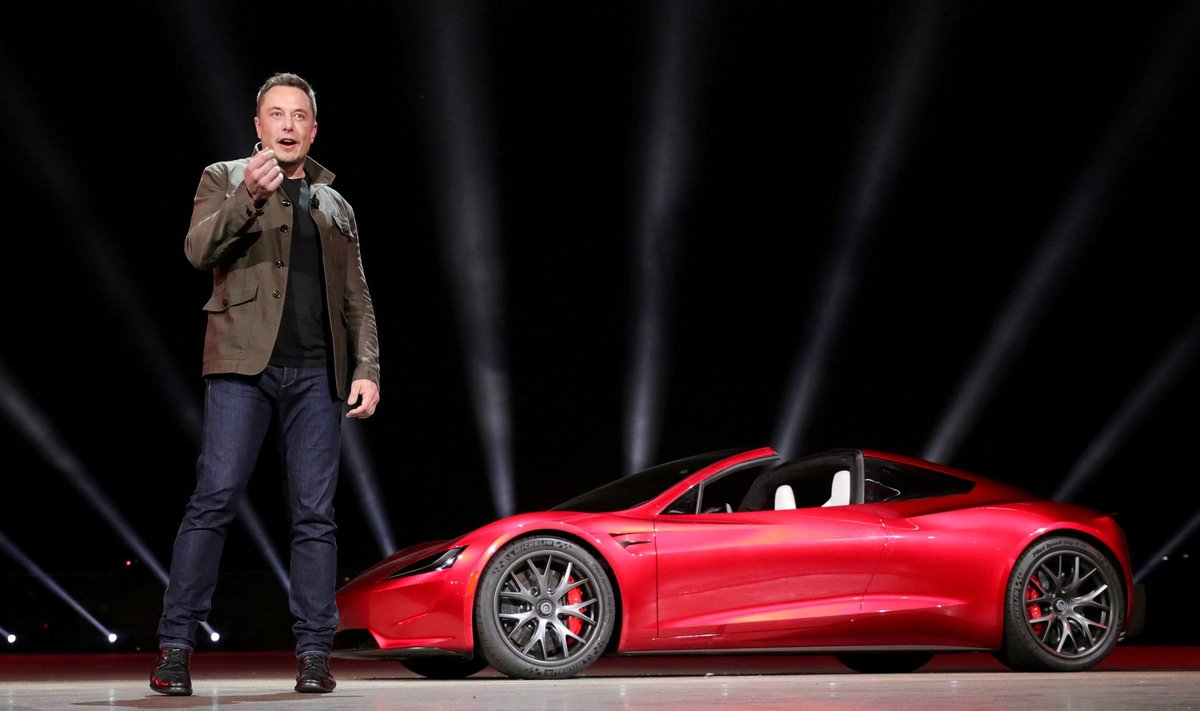 Tesla autode masstootmine on Elon Muskile osutunud tõeliseks pähkliks.