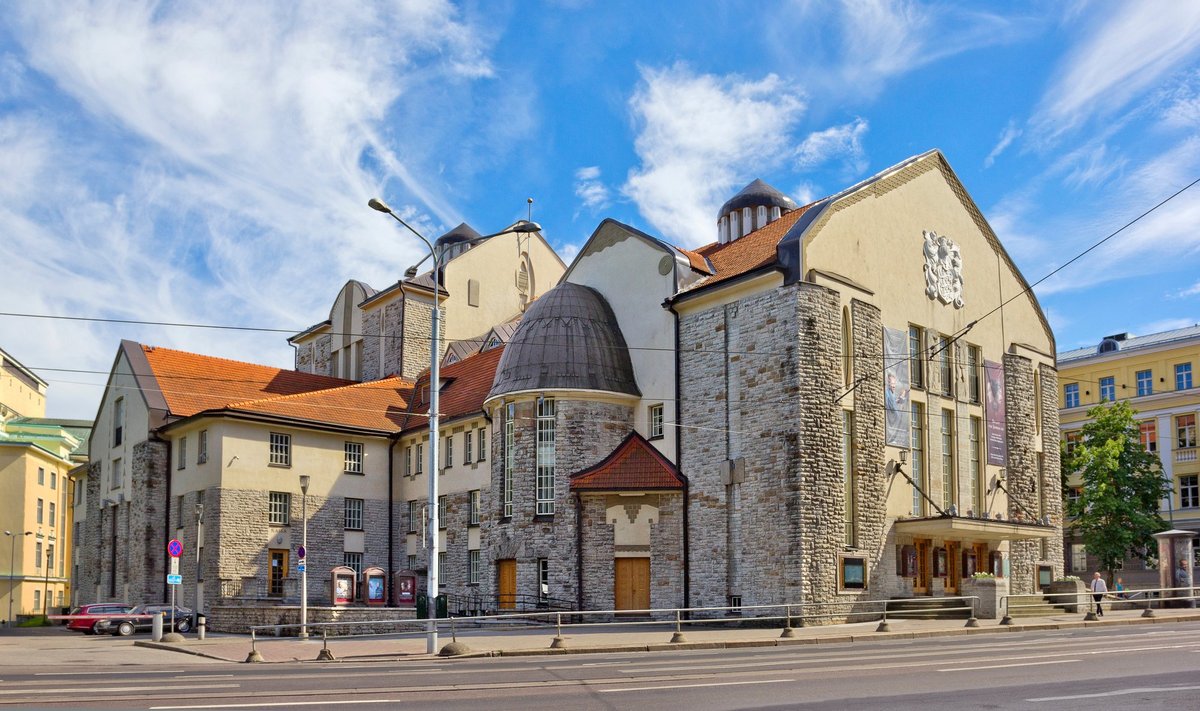 17. septembril 1910 toimus Saksa Teatri ülipidulik avaõhtu. Ajalugu on läinud nii, et Eesti Draamateatri kasutada on praegu Eesti vanim teatrimaja.