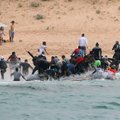 FOTO | Hispaanias randus alus kümnete põgenikega otse keset rannalisi