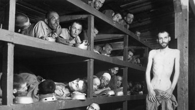 Saksa kriminalistid: Buchenwaldist pärinev lambivari on tõepoolest valmistatud inimnahast