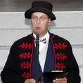 ФОТО: Церемонию открытия Йыхвиской госгимназии посетил ”президент Ильвес”