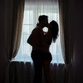KOGEMUSLUGU | Kelmikat seksiseiklust kogenud naine: ma ei unistanud sellest, et endale ja abikaasale prostituut tellida