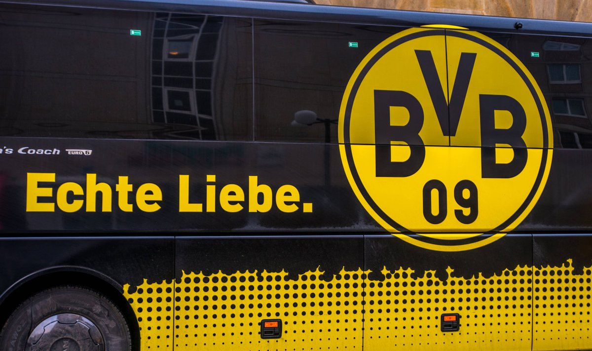 Dortmundi Borussia meeskonna buss.
