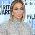 KLÕPSUD | Kas tõesti 51-aastane? Jennifer Lopez üllatab fänne oma ülinoorusliku välimusega