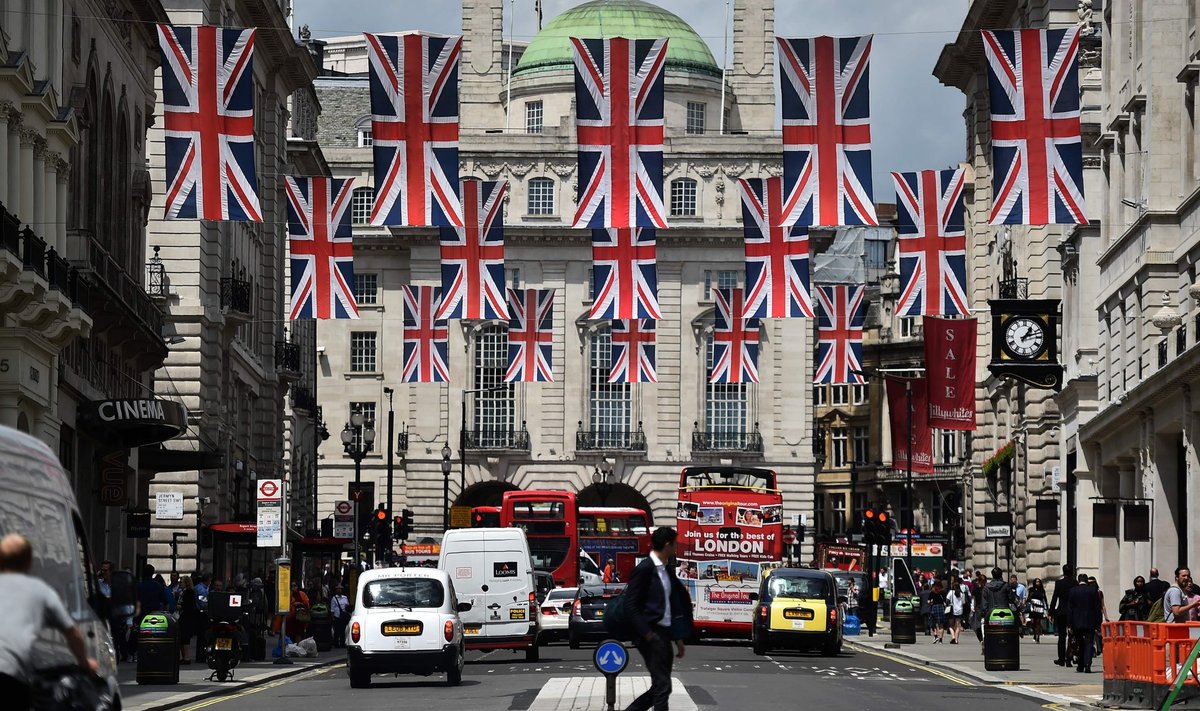 Ühendkuningriigi liidu lipud lehvivad Londoni tänavate kohal. 23. juunil ütlesid britid rahvahääletusel jah Euroopa Liidust lahkumisele.