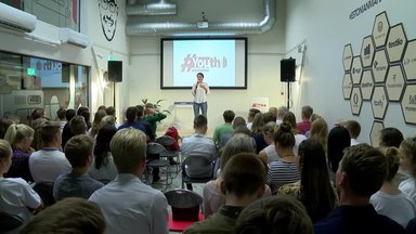 VAATA JÄRELE | Youth Empowered Eesti avaseminar