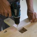 VIDEO | Kasuta akutrelliga töötamisel õigeid töövõtteid, et puitdetaili mitte katki puurida