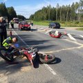 ФОТО: В Йыгевамаа столкнулись кроссовый мотоцикл и автомобиль