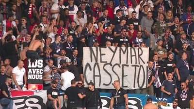 Hate banner about Neymar