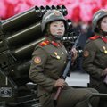 ФОТО: Северная Корея на параде показала межконтинентальную ракету