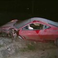 Tšiili jalgpallikoondise poolkaitsja tegi purjuspäi Ferrarit juhtides avarii