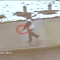 VIDEO: Politsei tulistas USA-s 12-aastast õhurelvaga poissi paari sekundi jooksul