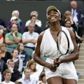 Venus Williams päästis matšpalli ja pääses järgmisse ringi