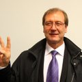 Europarlamendi liige Leedust soovitab koroonaviiruse vastu „ravivett”, mida levitab Leedu seimi liige