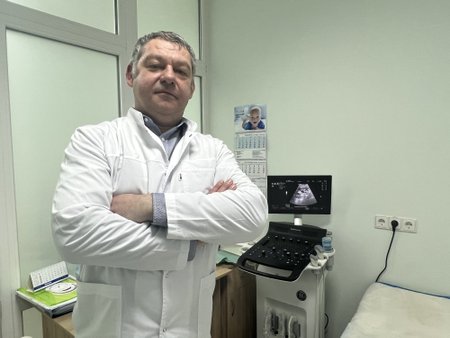 Для киевского уролога Андрея Зинченко работа врача — единственный источник дохода