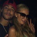 Neymar sai Paris Hiltoniga semmimise eest koduklubilt noomituse