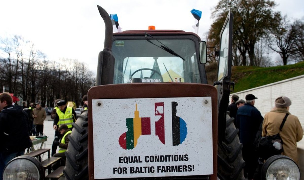 Novembris saatsid Baltimaade põllumehed protesti märgiks Brüsselisse vana traktori.