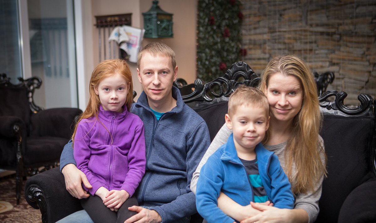 Marek ja Kristel laste Henri ja Elisega tulid aasta lõpus Saaremaale puhkama Kiilist.