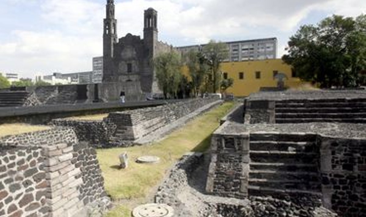 México asteekide religioosses ja poliitilises keskuses Tlatelolcos avastati uus püramiid.
