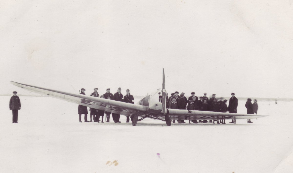 EI ÕNNESTUNUD: Ulrich Brasche lennuk Käina I lennupäeval 11. märtsil 1934. Sama lennukiga oli kavas Artur Sirk Soome lennutada.
