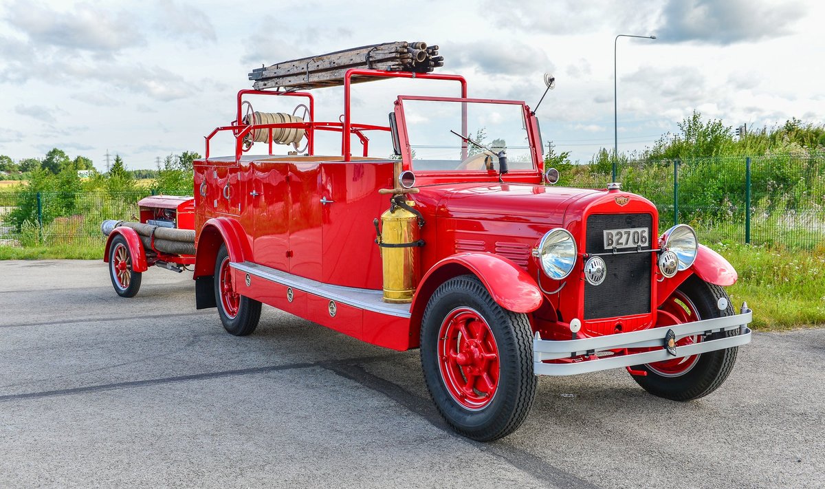 See tuletõrjeauto pärineb 1938. aastast.