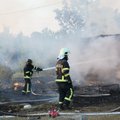 ФОТО и ВИДЕО DELFI: Тяжелый вечер для сааремааских спасателей: три крупных пожара