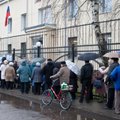 Объявленные персонами нон грата руководители генконсульства РФ в Нарве покинули Эстонию