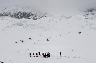 Laviin. 25.-27. aprillil Everesti baaslaagris, Nepaalis. Roberto Schmidt, Saksamaa, 2015, Agence France-Presse.