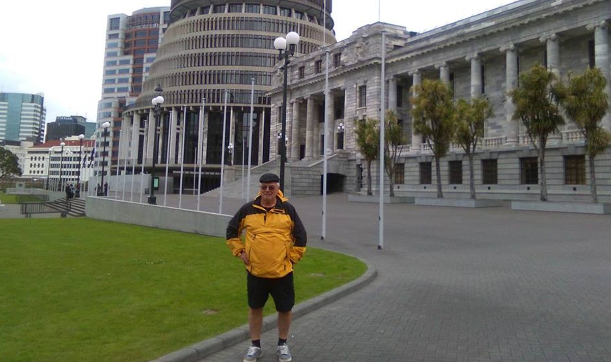 ARMASTUSEGA UUS-MEREMAALT: Kirjanik Olev Remsu Wellingtonis, mis tundus talle veel kihvtim kui fantastiline Christchurch.