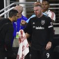 VIDEO | Wayne Rooney lõi DC Unitedi eest esimese värava, kuid murdis nina