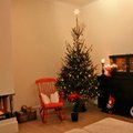 "Pühad minu kodus": Klassikalised jõuluvärvid ja palju hubast valgust