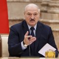 Лукашенко поклялся, что не собирается быть президентом до смерти