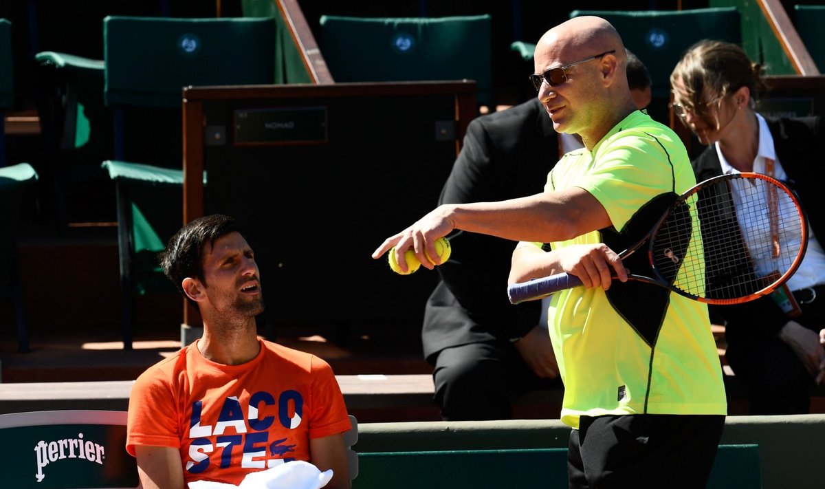 Novak Djokovic ja Andre Agassi