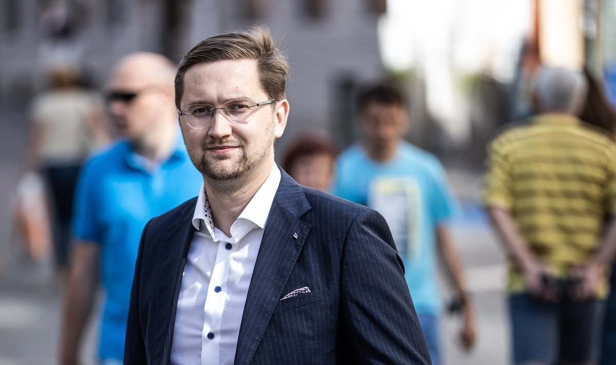 MINEVIK KUMMITAB: Jaak Madison peab endiselt tegelema kümme aastat vana blogipostituse tagajärgedega.