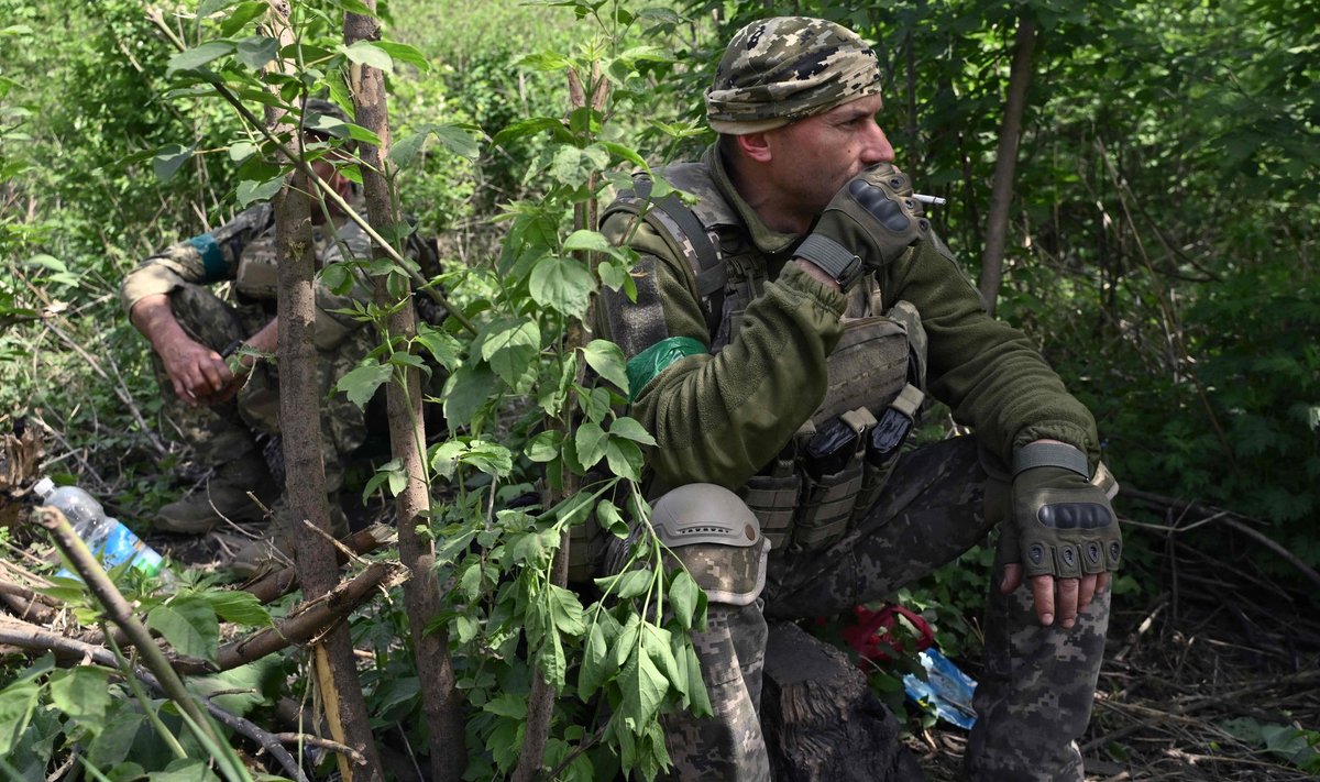 Otšeretõne lähedal puhkav Ukraina armee sõdur