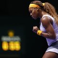 VIDEO: Serena Williams alustas aastalõputurniiri võidukalt