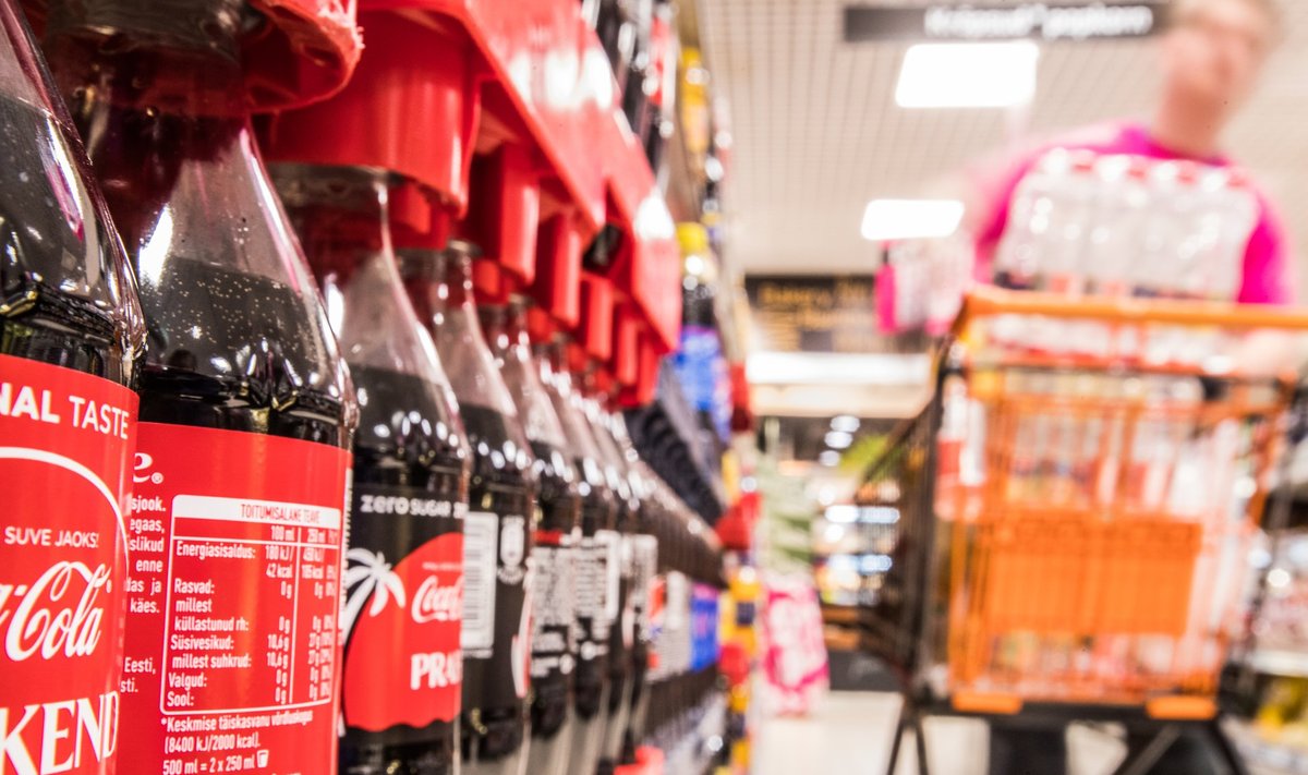 Tavalise Coca-Cola suhkrusisaldus jääb samaks.