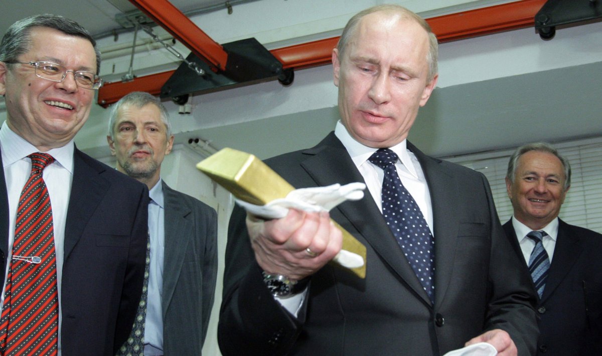 Putin kullakangiga