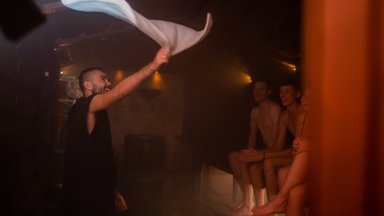 Imeline käterätt ehk Eestis algab saunarituaalide maailmameistrite koolitamine