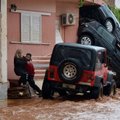 VIDEO | Kreekas tappis äkiline tulvavesi 15 inimest