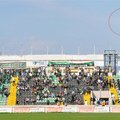 FOTO | Staadionikeelu saanud Türgi vutifänn leidis kavala mooduse, kuidas lemmikklubi mängu jälgida