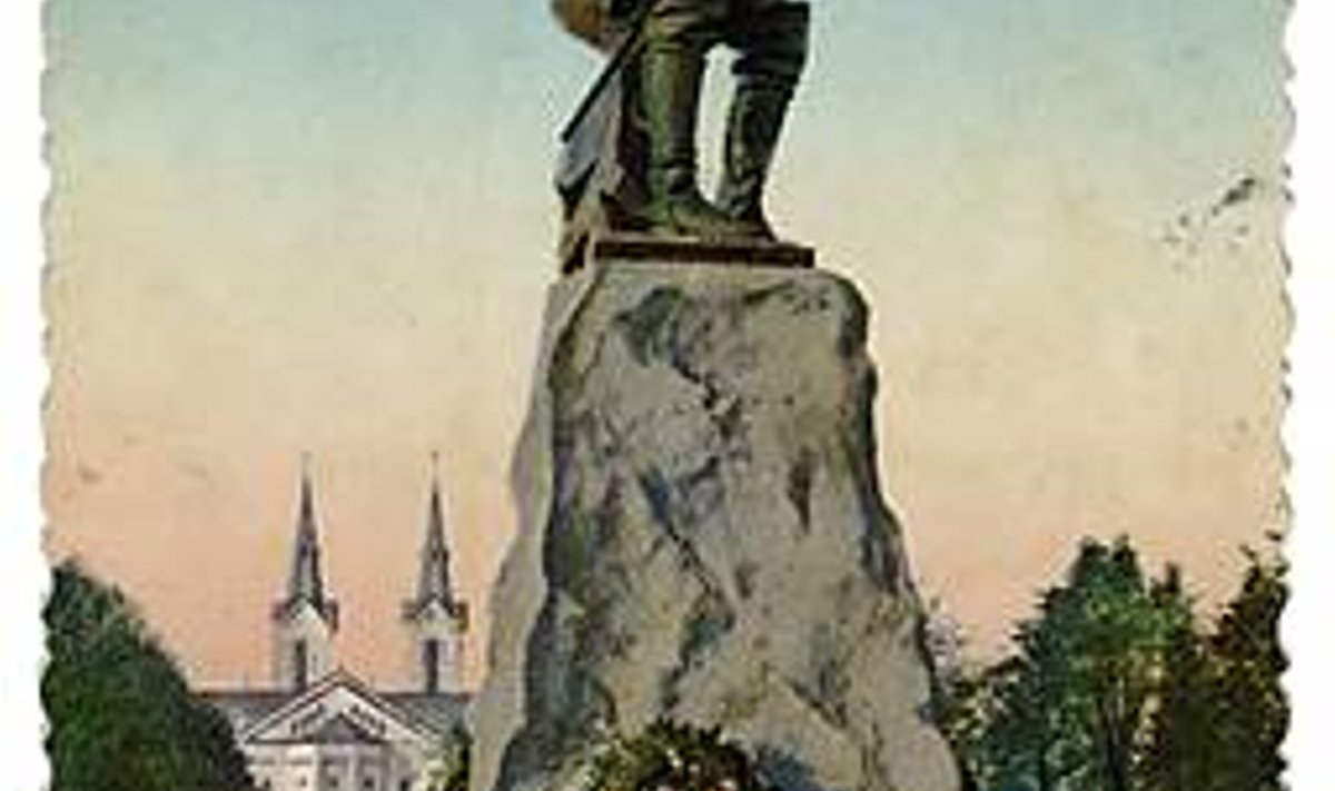 VÕETI MAHA: Peeter I ausammas püsis Tallinna kesklinnas ainult 12 aastat (1910–1922). Siis võeti võõrvõimu sümbol maha. VOLDEMAR TREI KOGU