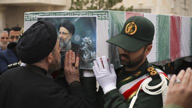 PUUST JA PUNASEKS | Mis saab pärast Iraani vastuolulise presidendi hukkumist? 