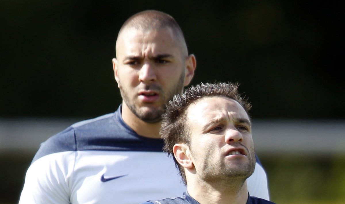 Mathieu Valbuena (esiplaanil) ja Karim Benzema on sattunud ühisesse skandaali